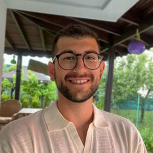 Arda Akdere